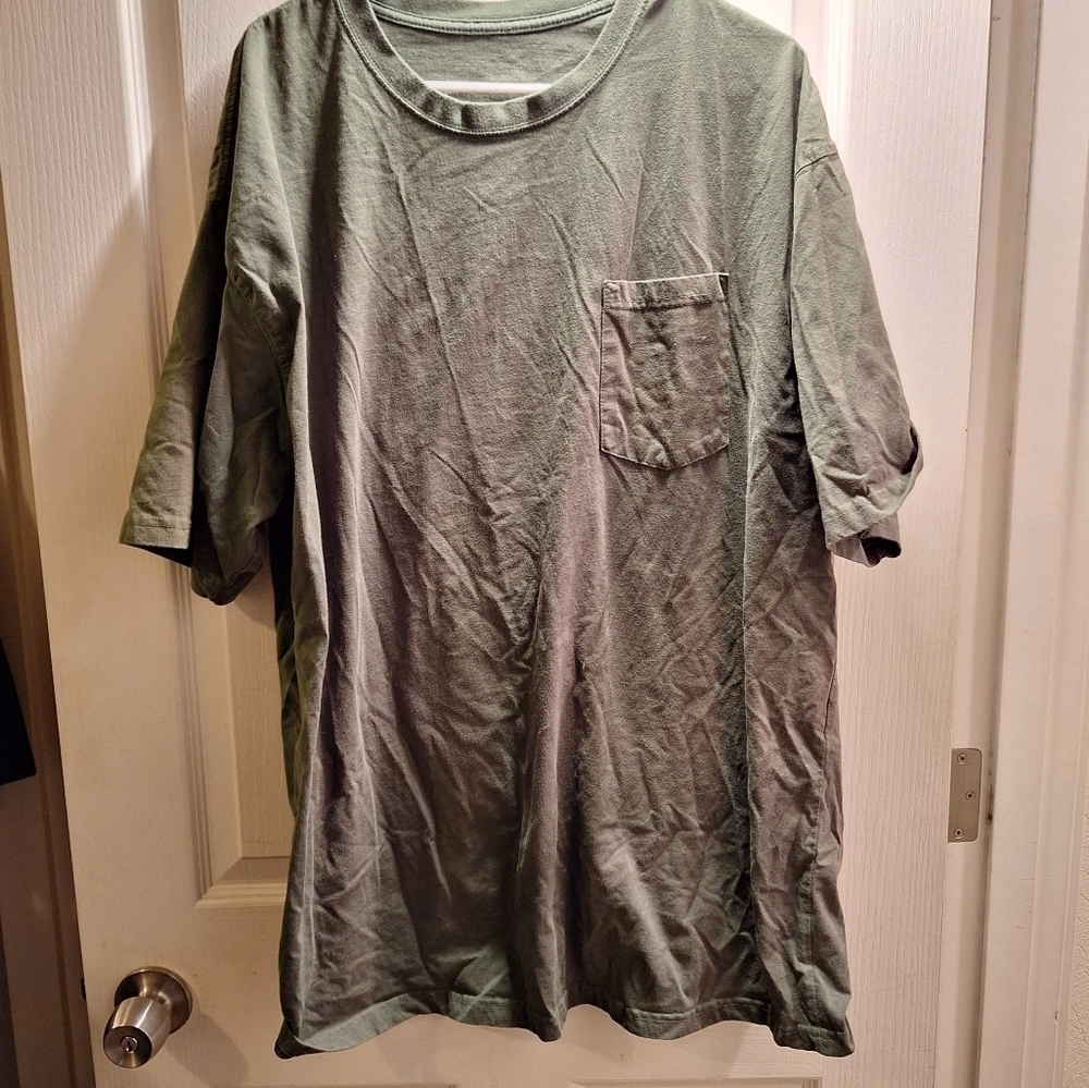 Mens Green T Shirt with Pocket